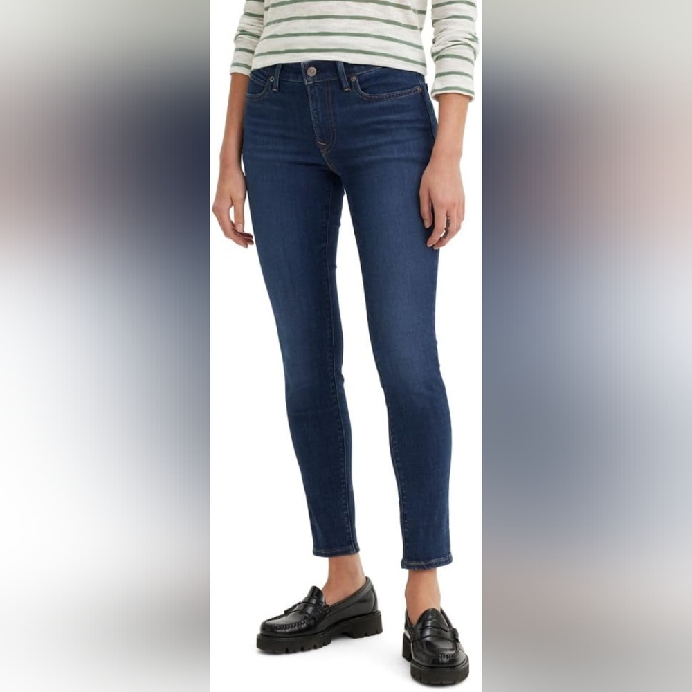 Levis Dark Wash 711 Filiform Sz 28